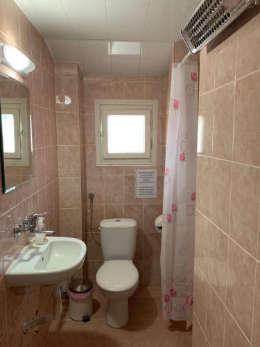 Hostal Guest Rooms Donovi