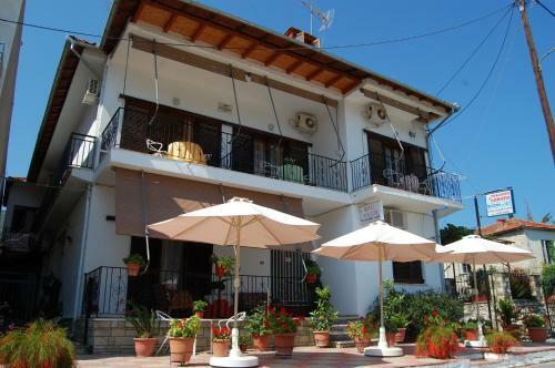 Hostal Poseidon Rooms