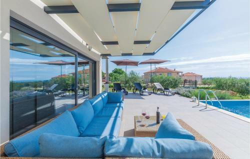 Three-bedroom Holiday Home In Novigrad