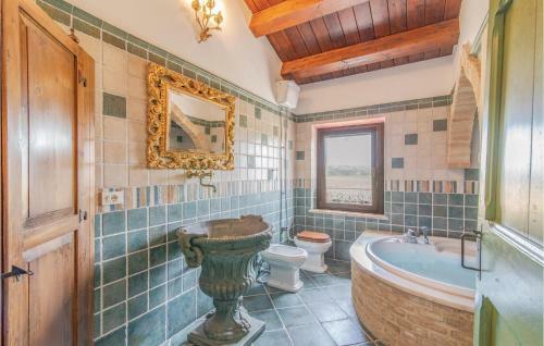 Three-bedroom Holiday Home In Montelupone (Mc)
