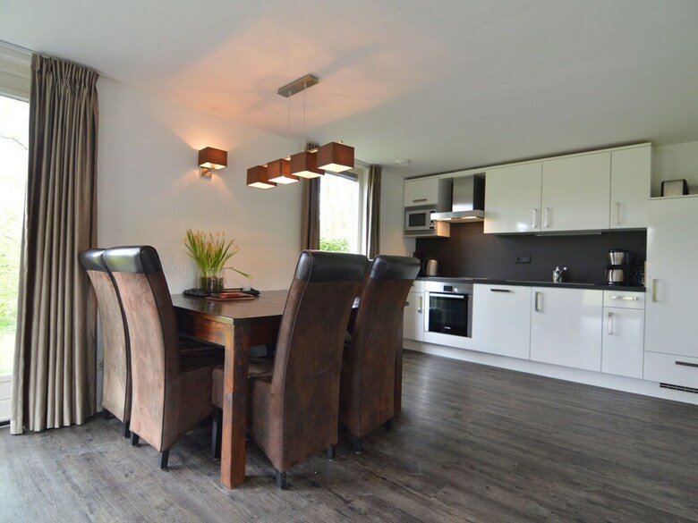 Cabana Enticing Holiday Home In Reutum With Sauna