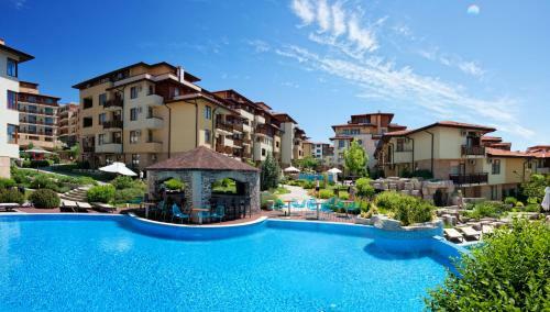 Hotel Garden Of Eden Complex
