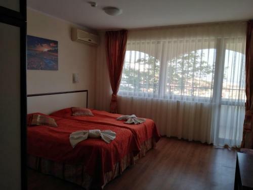 Yuzhni Noshti Hotel