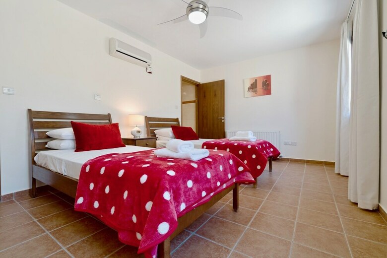 Villa 35 - Poseidon In Kouklia