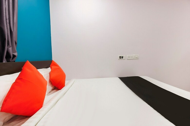 Capital O 65104 Che Sigma Hotel