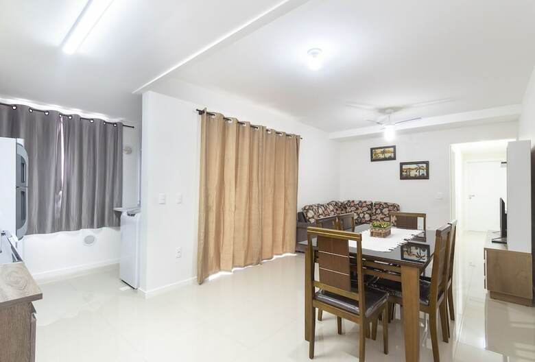 Aluguel Apartamento 2 Quartos Sendo 1 Su�te - 522