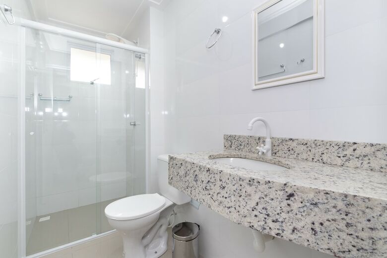 Aluguel Apartamento 2 Quartos Sendo 1 Su�te - 522