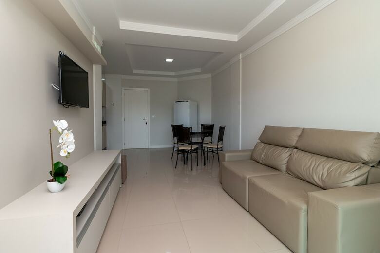 Aluguel Apartamento 2 Quartos - 576