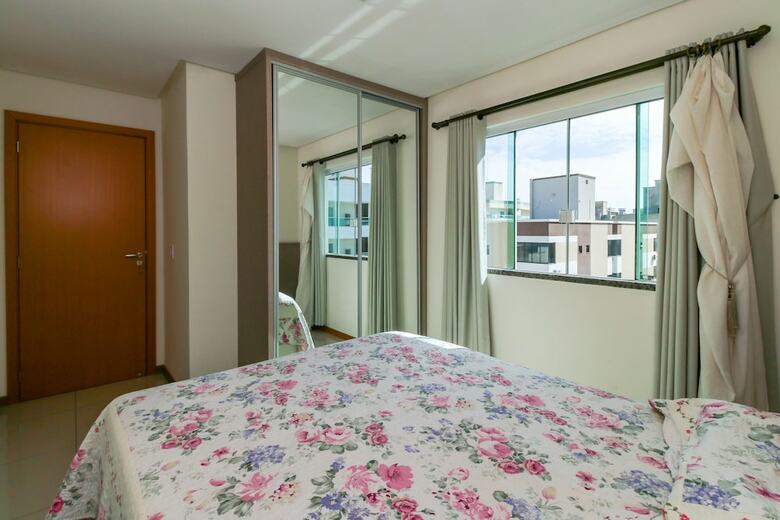 Aluguel Apartamento 2 Quartos Sendo 1 Su�te - 528