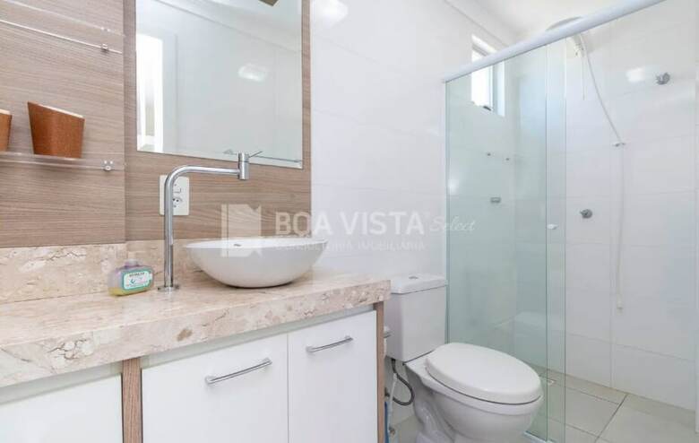 Aluguel Apartamento 2 Quartos - 608