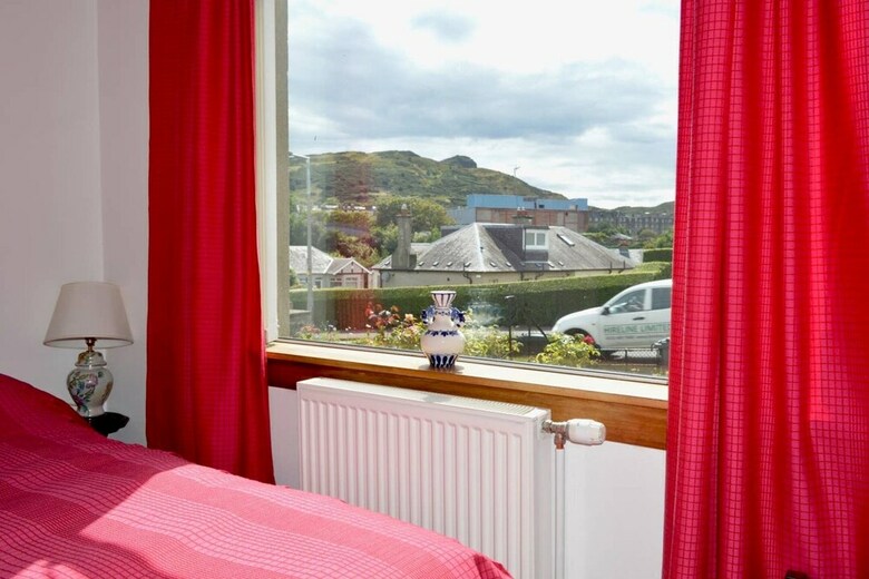 Apartamentos Homely 2 Bed With Arthur Seat Views