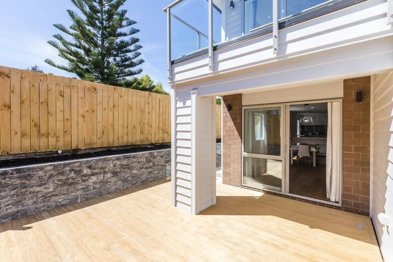 Brand New 3 Bedroom Home In Quiet Location