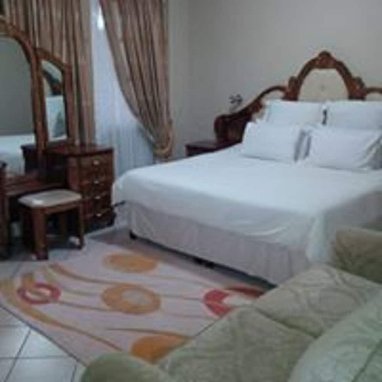 Hotel Silverline Guest Lodge