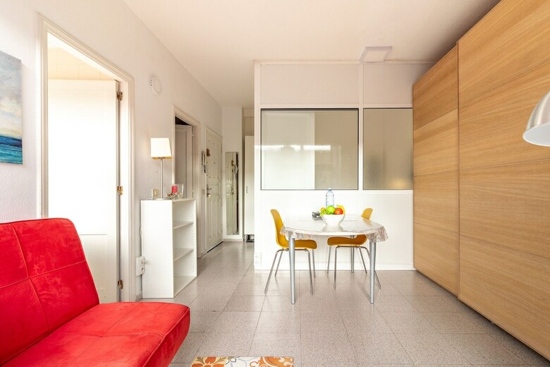 Apartamentos 35005b03 - Le�n Y Castillo, 246, 1�c