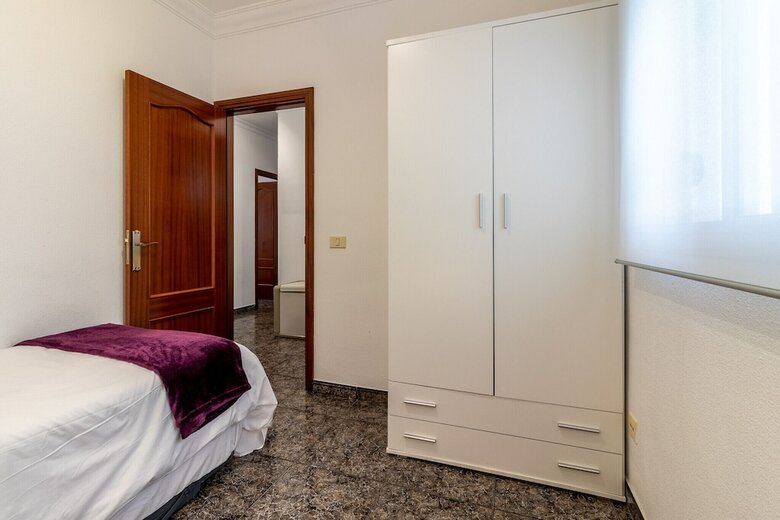 Apartamentos 35010d09 - Lepanto, 10 2c
