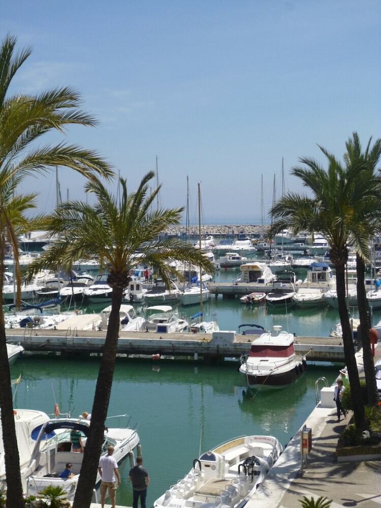 Apartamentos Altos de Cortesin 2156