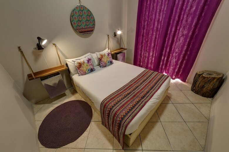Hostal Naankuse Travellers Inn - Hostel