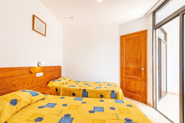 Apartamento 35138b01 - Petrel 2, Aptos El Cardenal 906