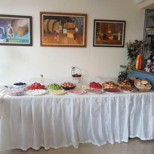 Peshev Family Hotel Vlas