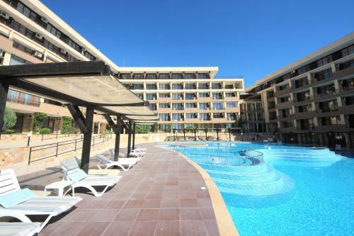 Menada Luxor Apartments