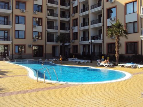 Dom-el Real Apartments In Raduga Complex