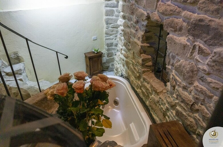 Villa Borgo Pietra Antica