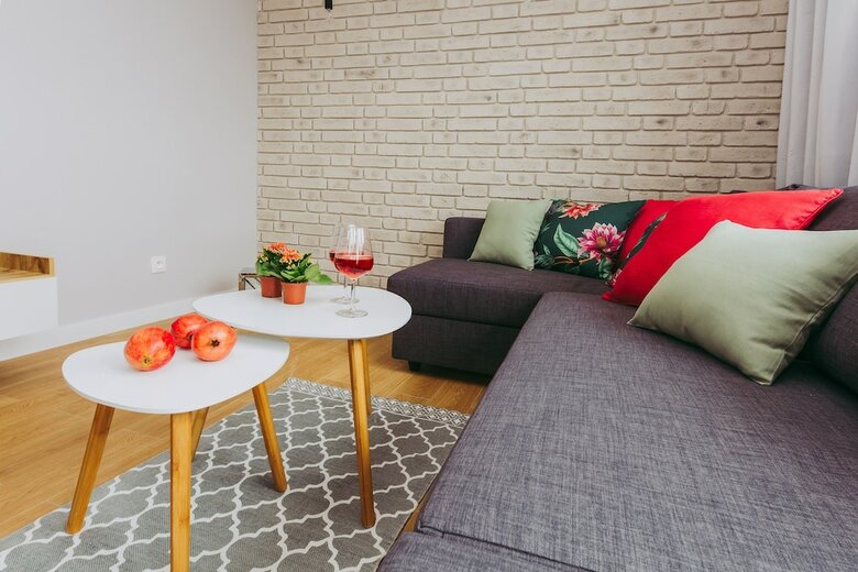 Oomph Warsaw Downtown Apartments