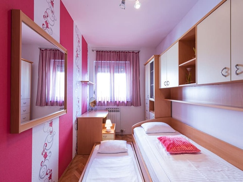 Trendy Holiday Home In Zadar With Balcony