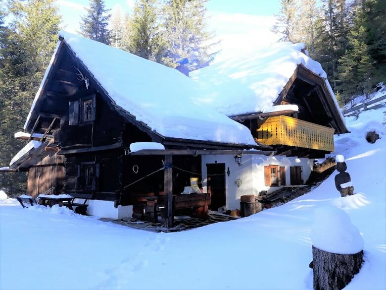 Vintage Chalet In Sankt Oswald With Garden