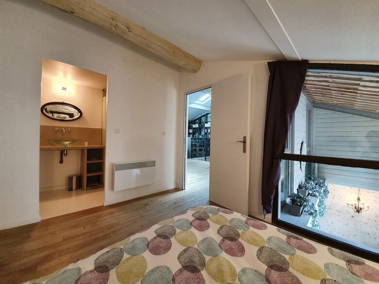 Modern Holiday Home In Olonzac With Private Swimming Pool