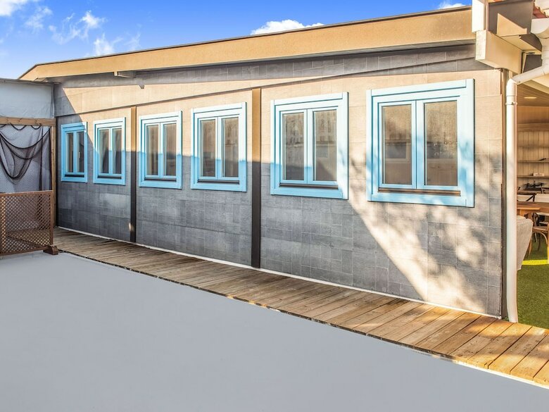 Beautiful Bungalow In Oliva With Swimming Pool