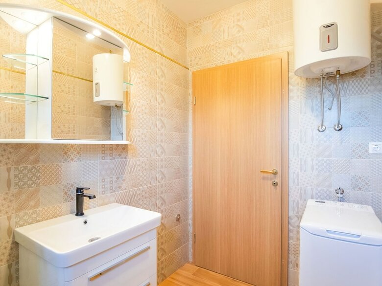 Delightful Apartment In Vir With Garden
