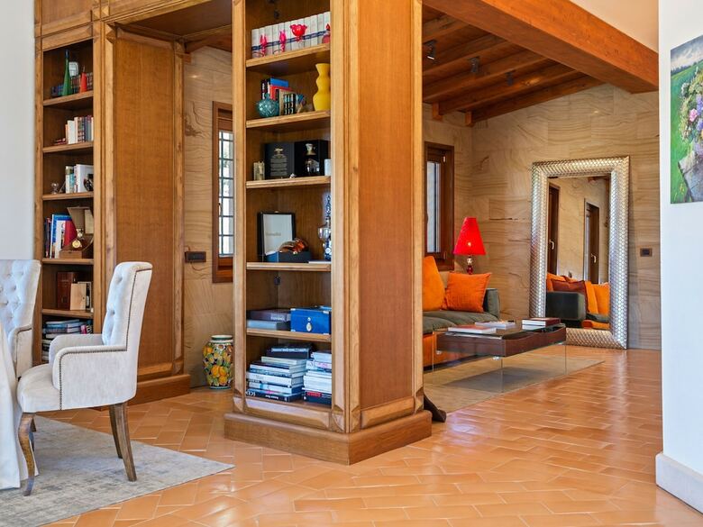 Luxurious Villa In Mentana With Garden