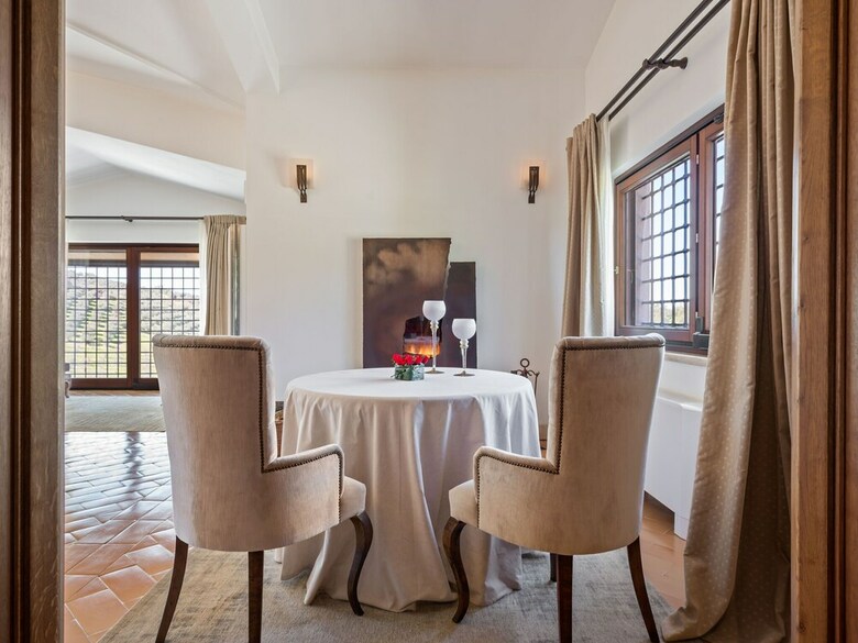 Luxurious Villa In Mentana With Garden