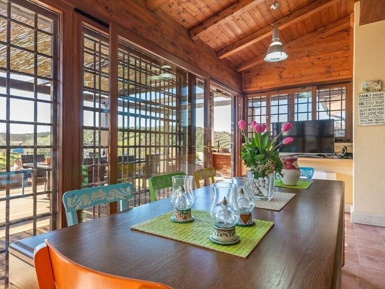 Luxurious Villa In Mentana With Garden