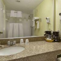 Hotel Baymont Inn Suites