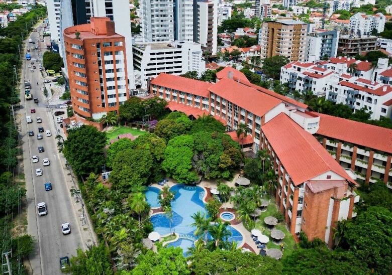 Camino Real Hotel