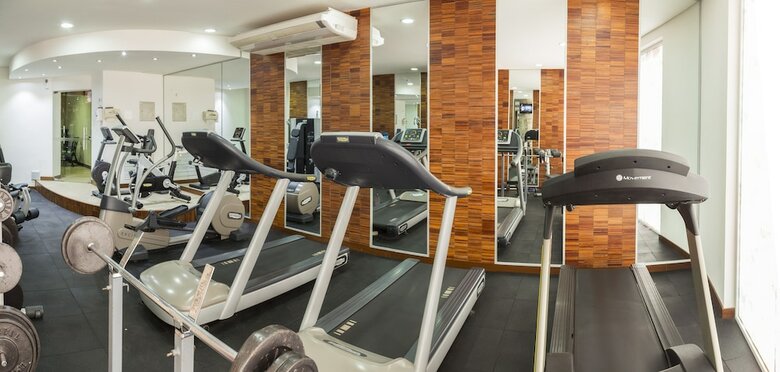 Camino Real Hotel