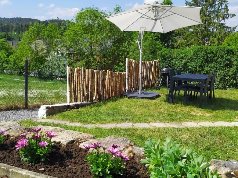 Serene Holiday Home In Han-sur-lesse With Garden