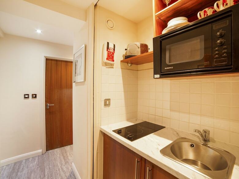Apartamentos Captivating Studio In London With Jacuzzi