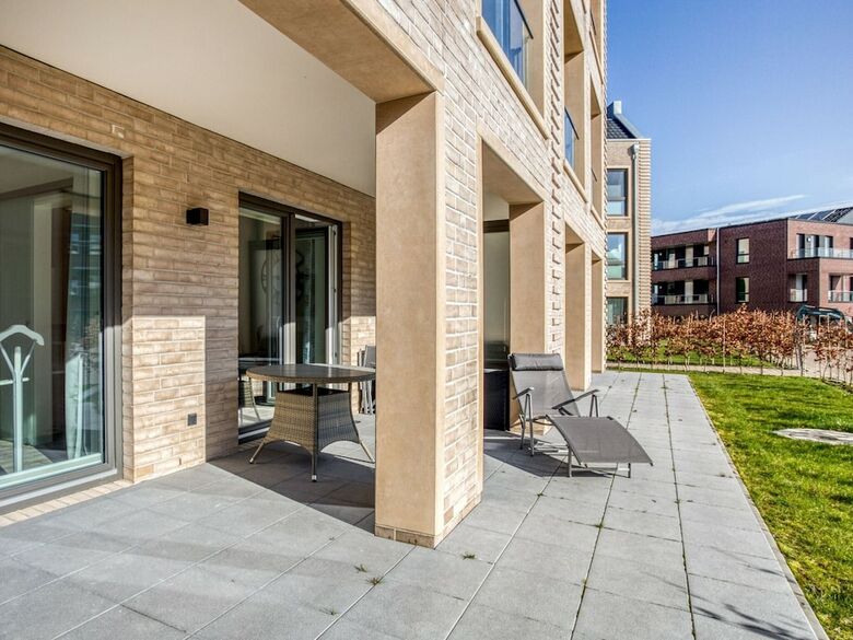 Apartamentos Chic Holiday Home In Varel With Balcony