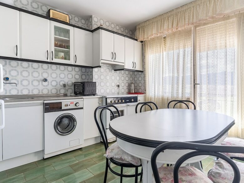 Simplistic Apartment In Villarcayo With Garden