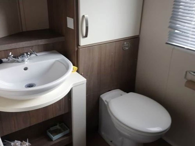 Quaint Holiday Home In Hastings With Patio