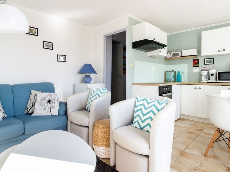 Lush Villa In Gargas With Private Swimming Pool