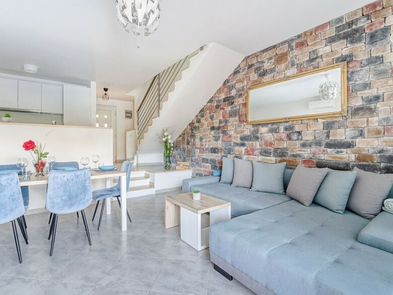 Modern Holiday Home In Umag With Private Whirlpool