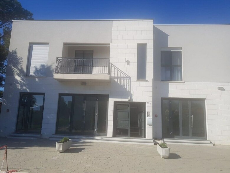 Alluring Apartment In Vir Near Seabeach