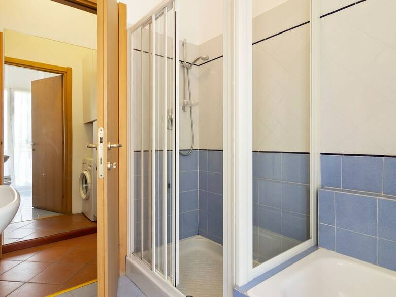 Spacious Apartment In Rapallo With Balcony