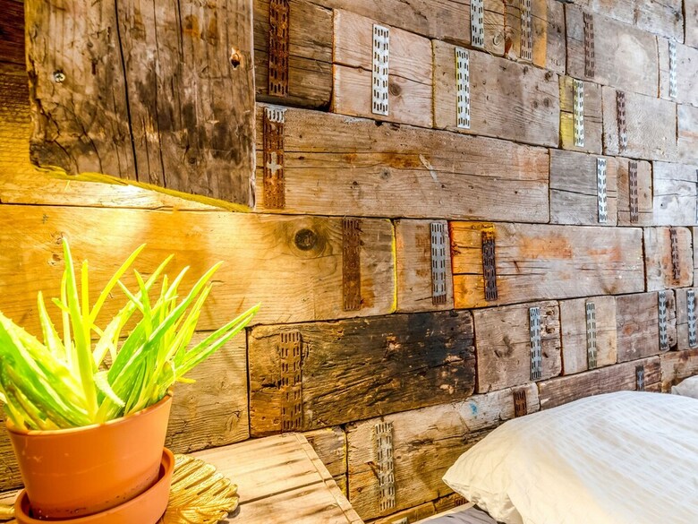 Lavish Holiday Home In Spaubeek With Turkish Cabin