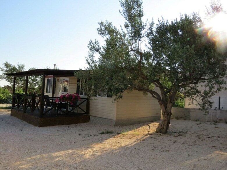 Enticing Mobile Home In Pako?tane With Swimming Pool