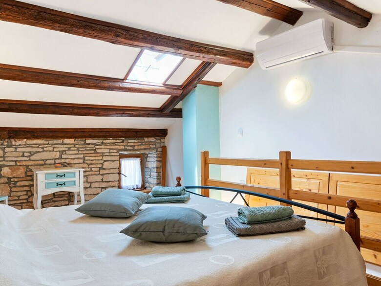 Quaint Farmhouse In Krmed With Garden